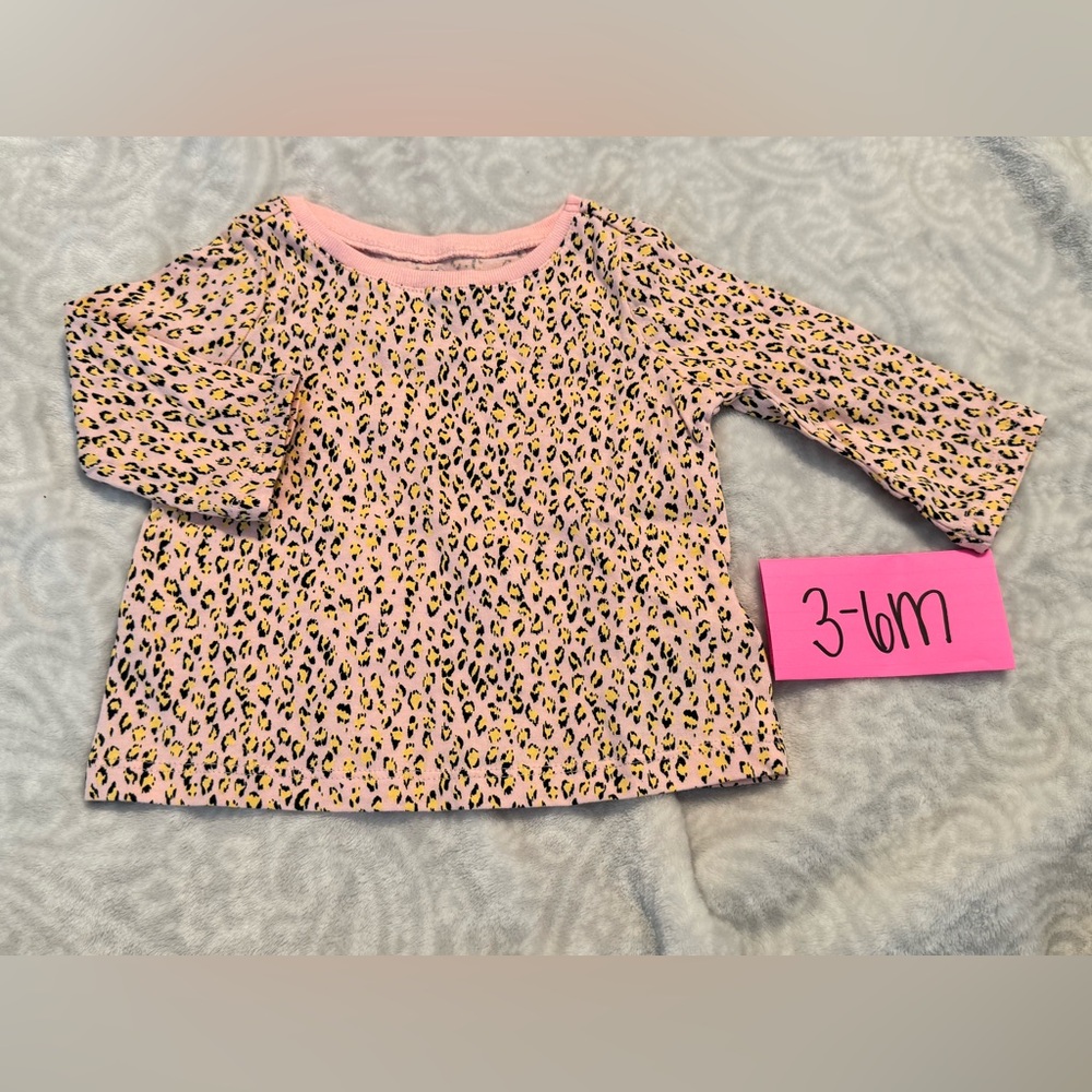 NWOT BabyGAP Long Sleeve Pink Cheetah Print Shirt, 3-6 Months